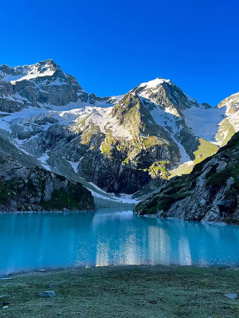Tulian Lake