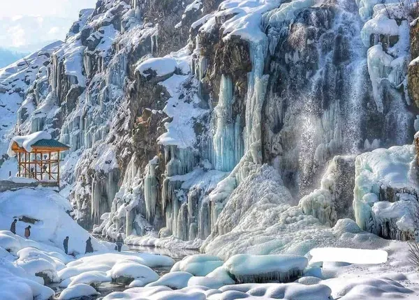 Drung Waterfall image 3