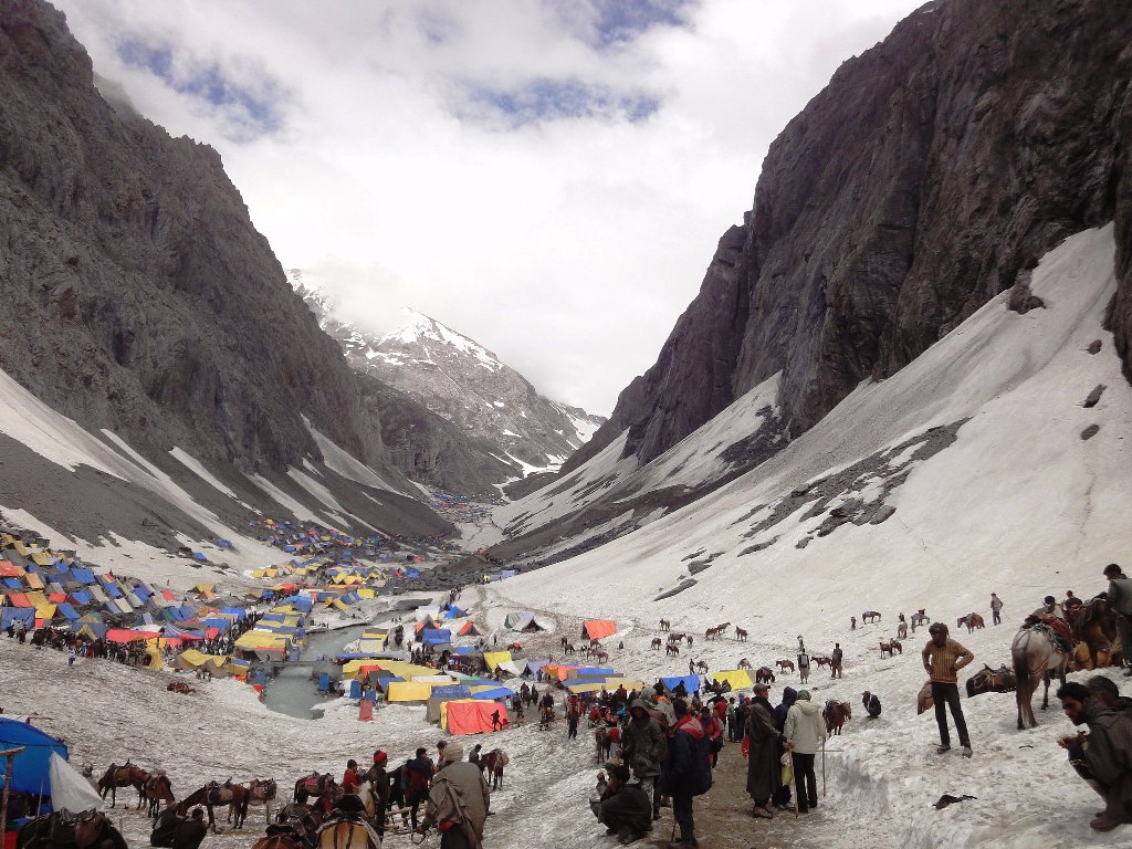 Amarnath Yatra 2026: Registration, Booking & Complete Travel Guide