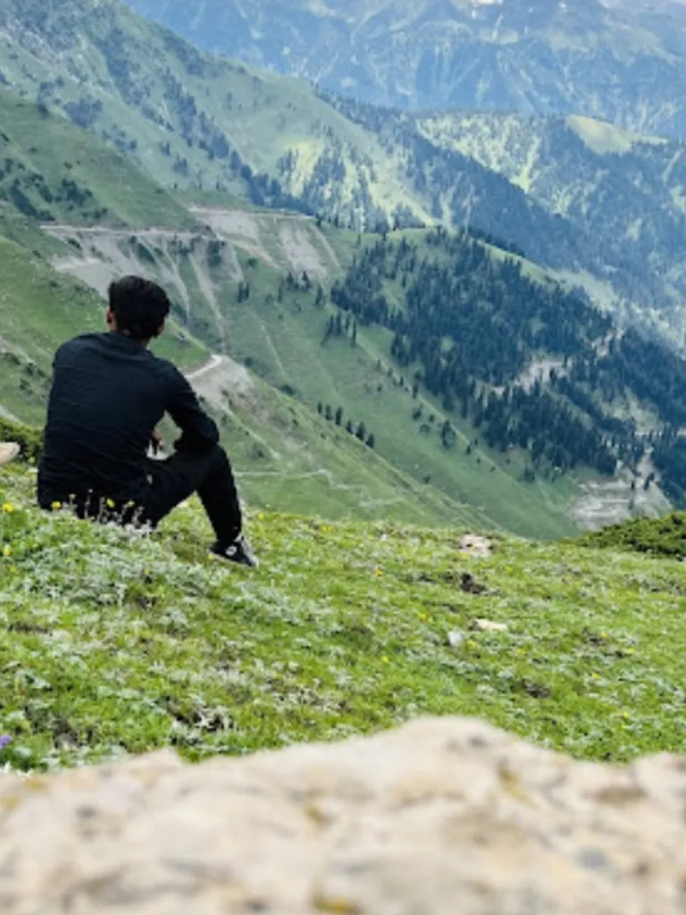 Sinthan Valley Views
