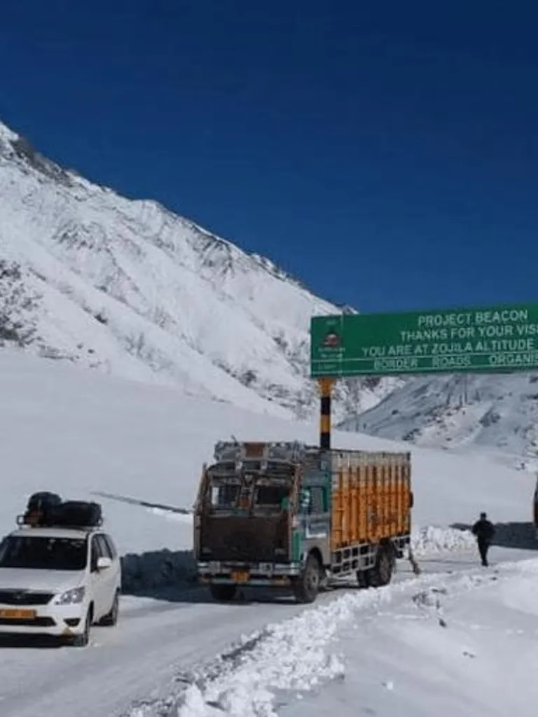  Zoji La Pass