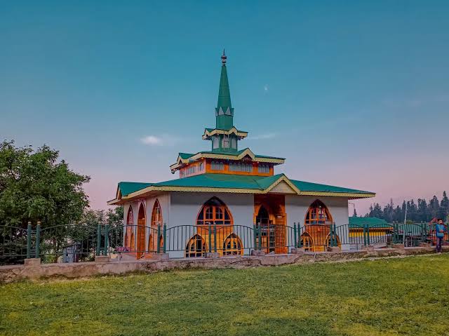 Baba Reshi Shrine