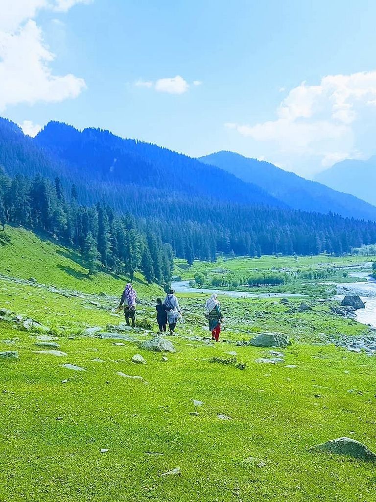 Satsar Lake